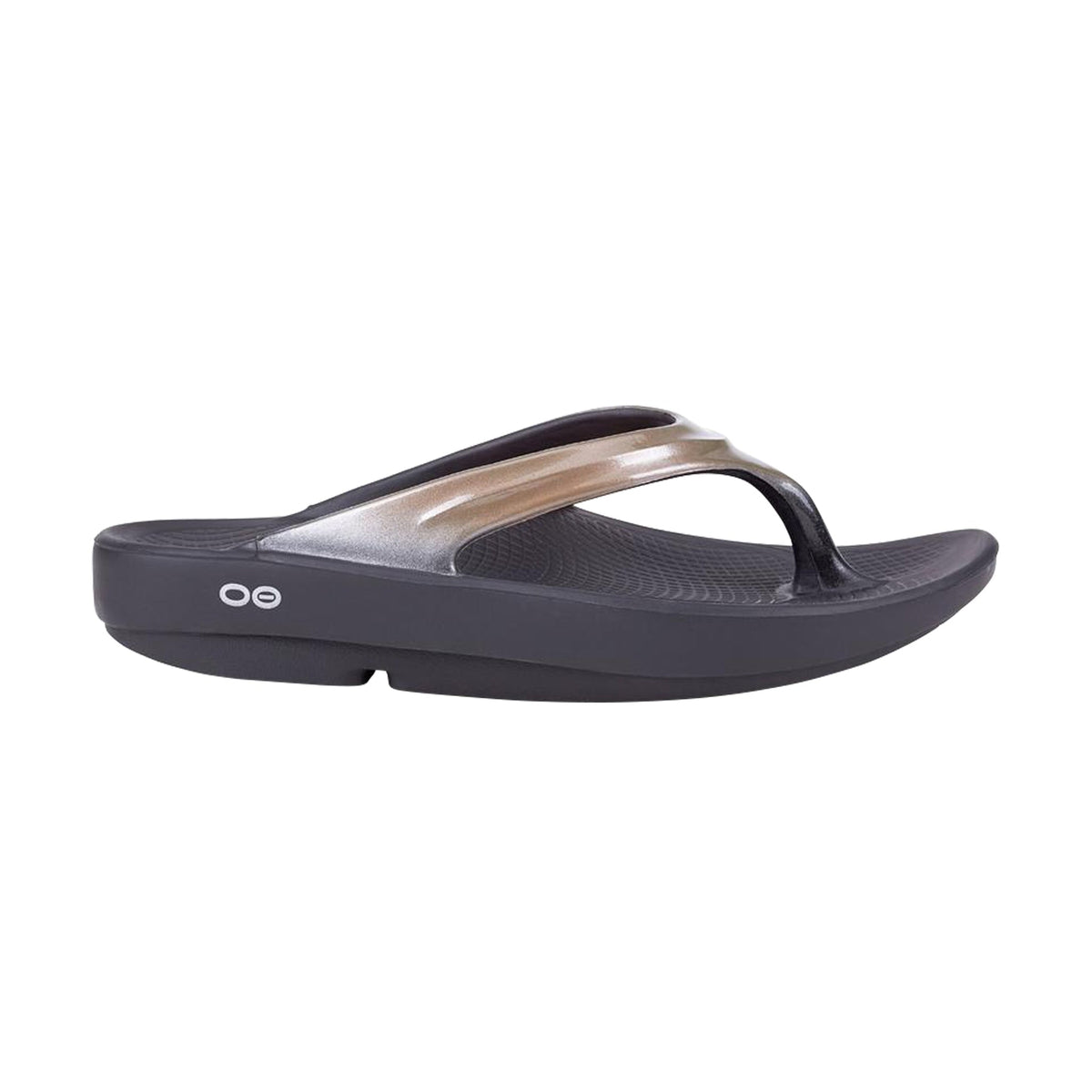 OOFOS OOlala Luxe Jandal — Latte, lateral view