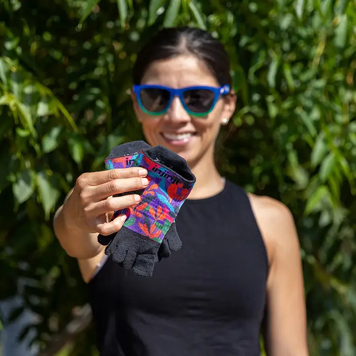 Injinji Spectrum Women's Run Lightweight No-Show — Tropical