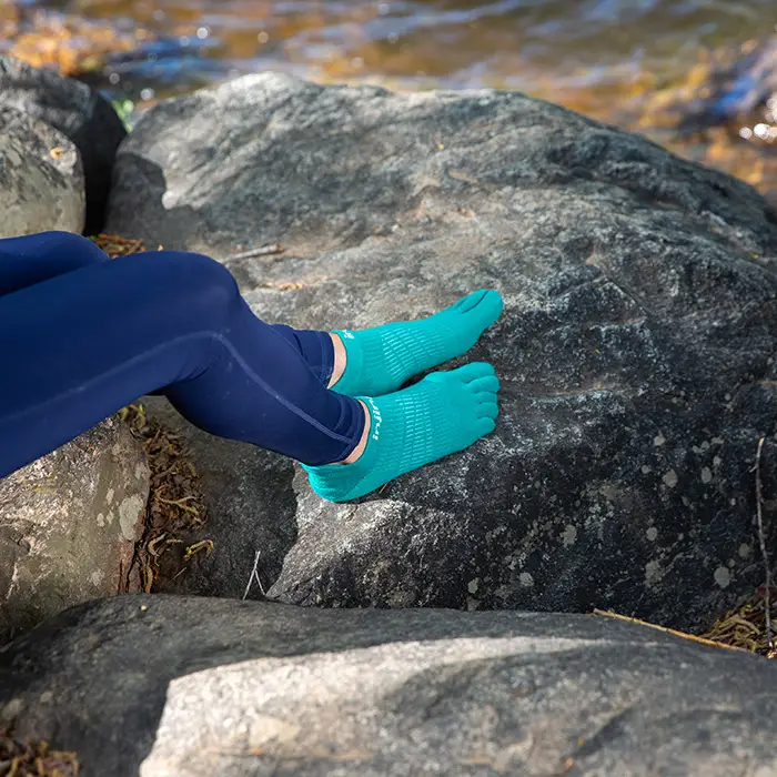 Injinji Womens RUN Lightweight No-Show — Atlantis
