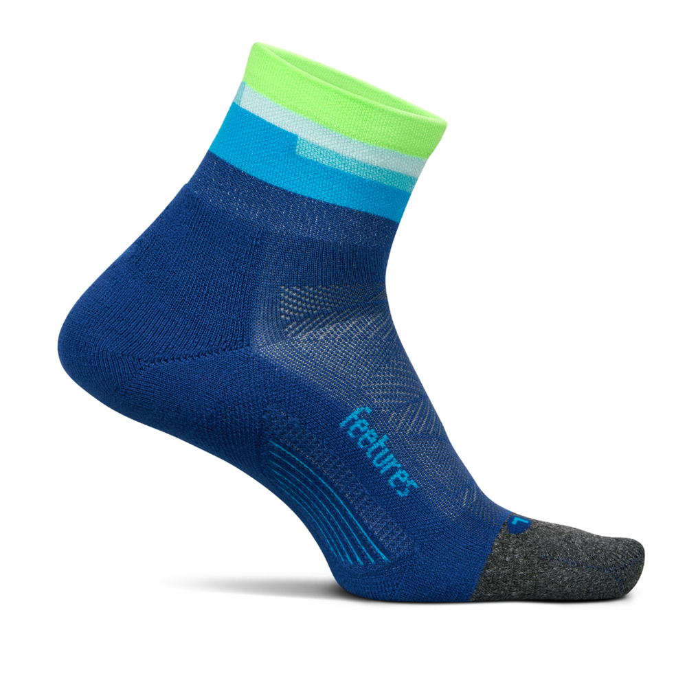 Feetures Elite Light Cushion Quarter sock in Surfboard Blue — front view #Colour_Surfboard Blue
