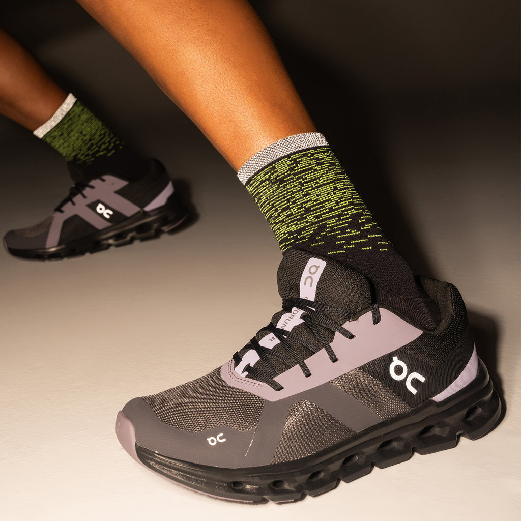 Feetures Elite Light Cushion Reflective Mini Crew sock in Light Wave — lifestyle #Color_Light Wave