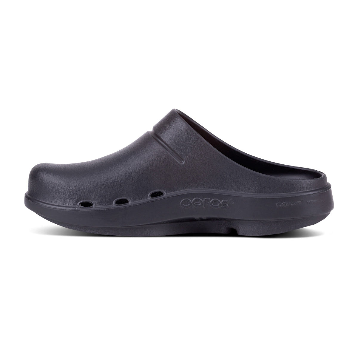 OOFOS OOcloog Clog — Black, medial view