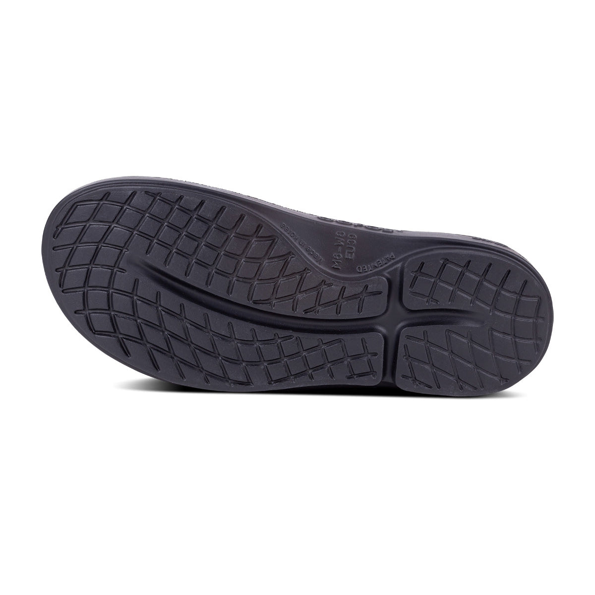OOFOS OOcloog Clog — Black, sole view