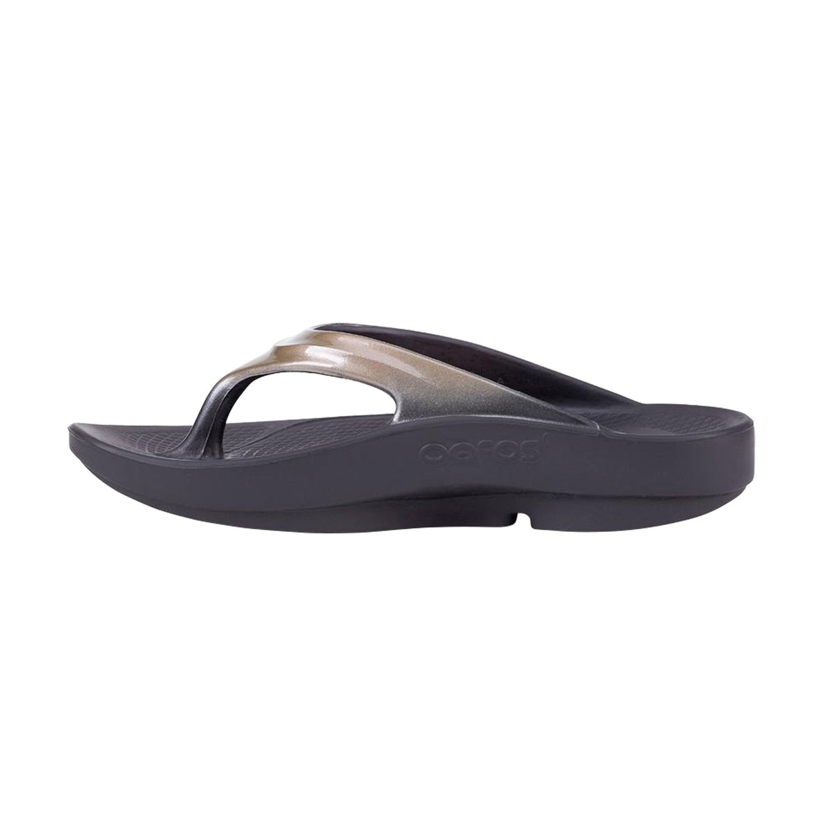 OOFOS OOlala Luxe Jandal — Latte, medial view