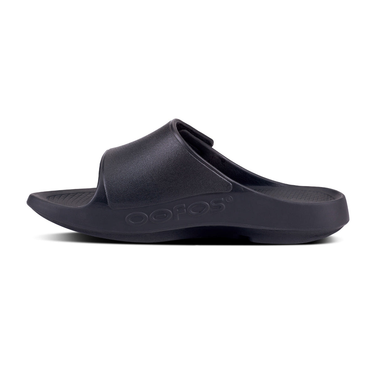 OOFOS OOahh Sport Flex Slide — Matte Black, medial view