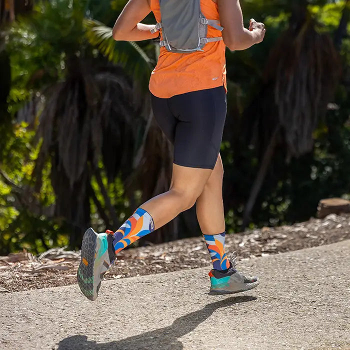 Injinji Spectrum Trail Women's Midweight Crew — Botanic