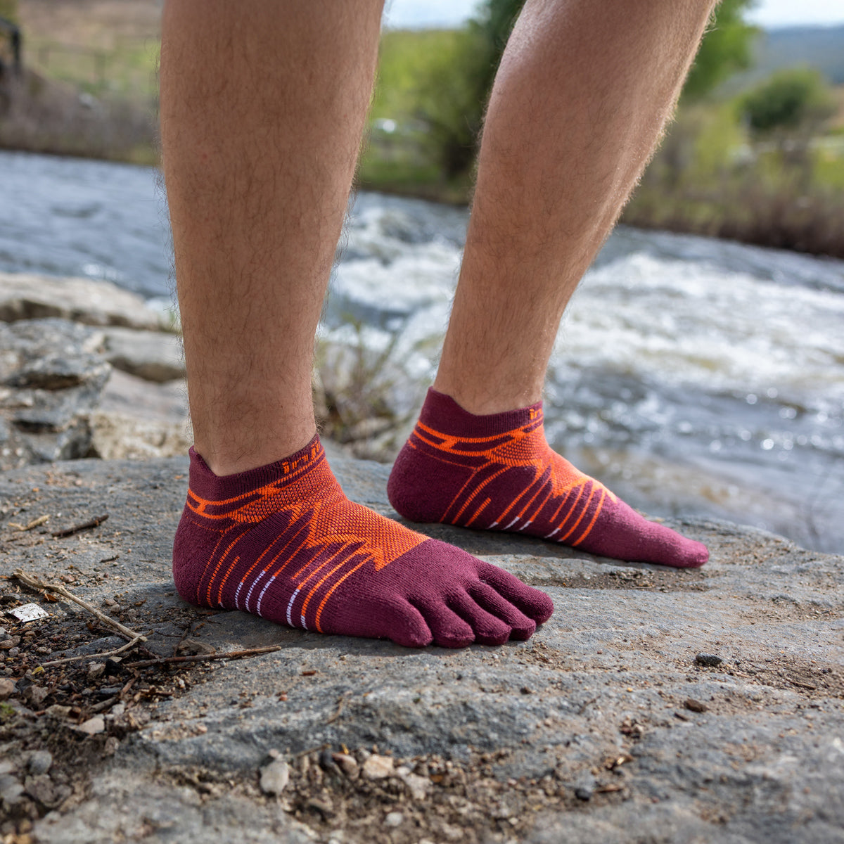 Injinji Ultra Run No Show Running Socks — Mahogany