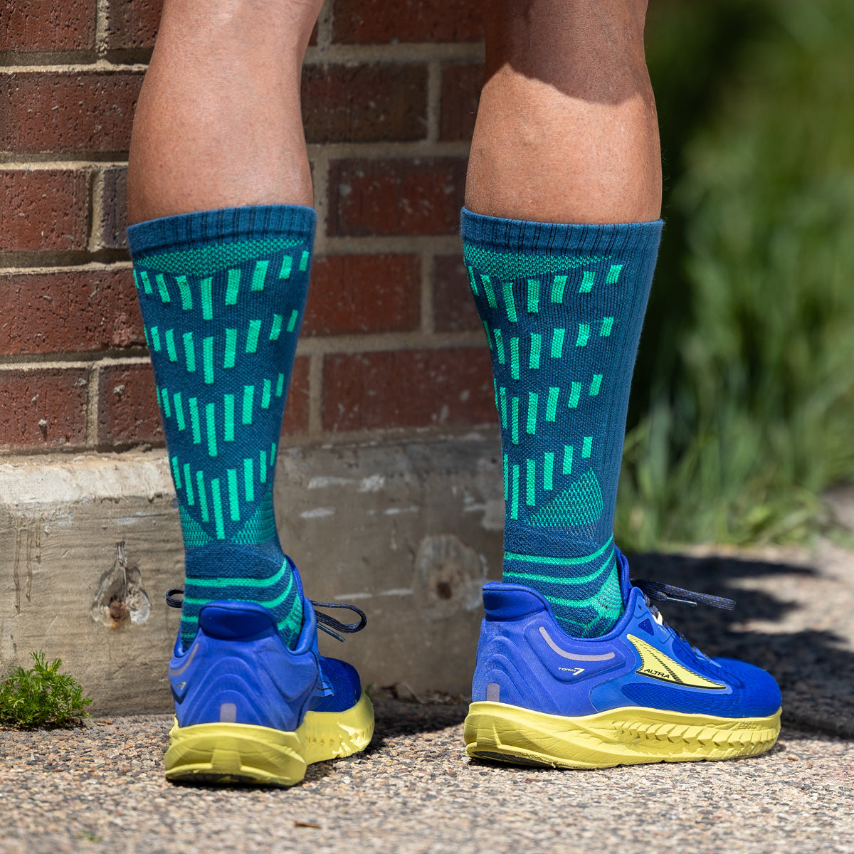 Injinji Ultra Run Crew Running Socks — Poseidon