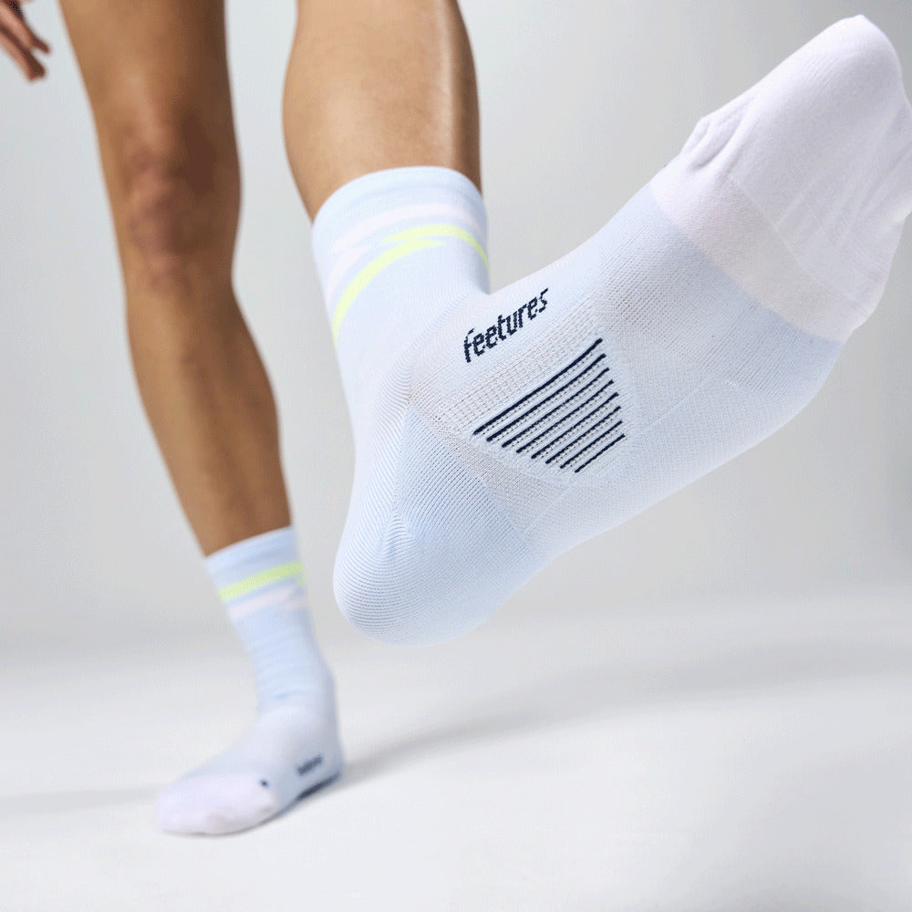 Feetures Elite Ultra Light Cushion Mini Crew sock in Day Track — lifestyle #Colour_Day Track