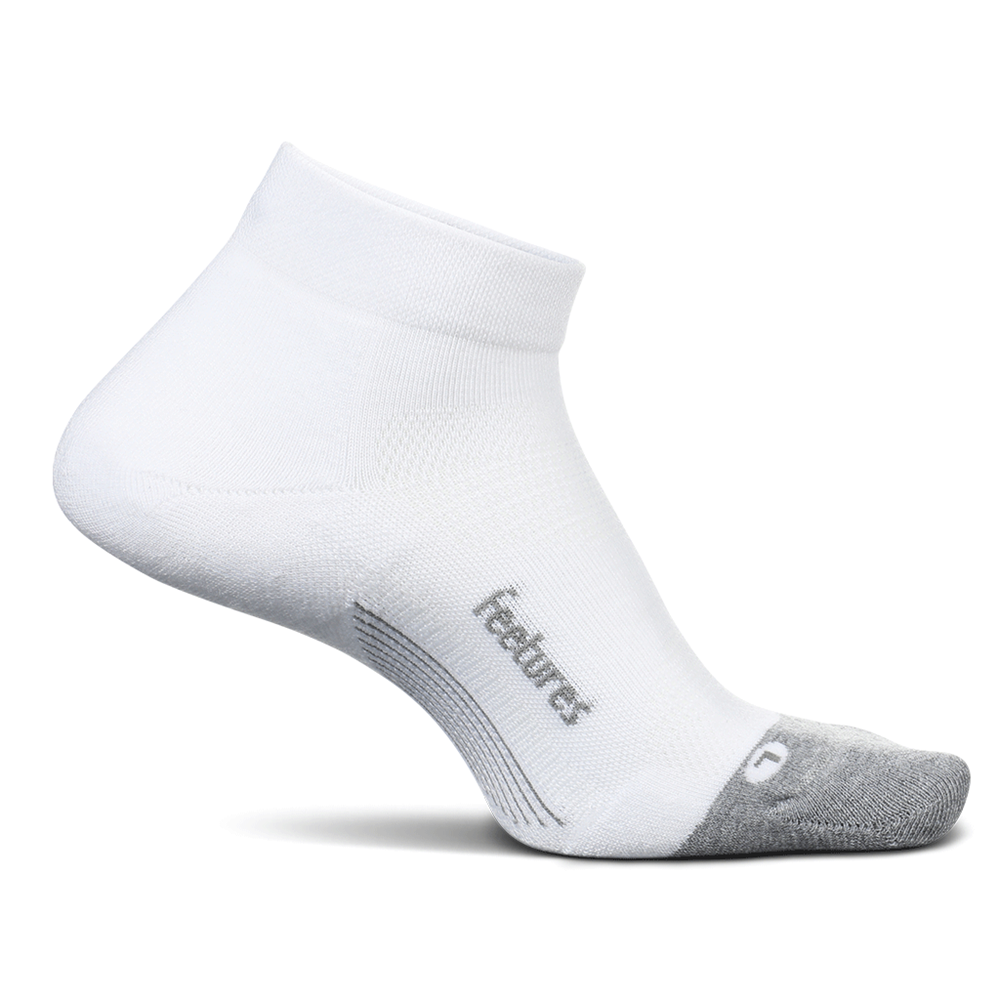 Feetures Elite Max Cushion Low Cut sock in White — front view #Title_White