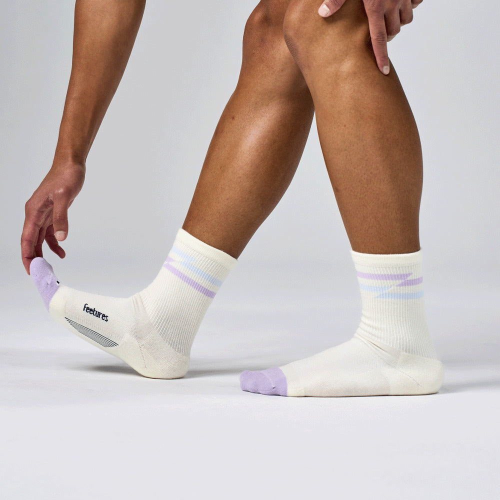 Feetures Elite Max Cushion Mini Crew sock in Soft Track — lifestyle #Color_Soft Track