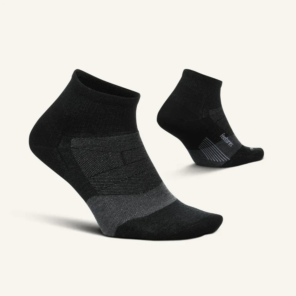 Feetures Merino 10 Ultra Light Cushion Quarter sock in Black — pair view #Color_Black
